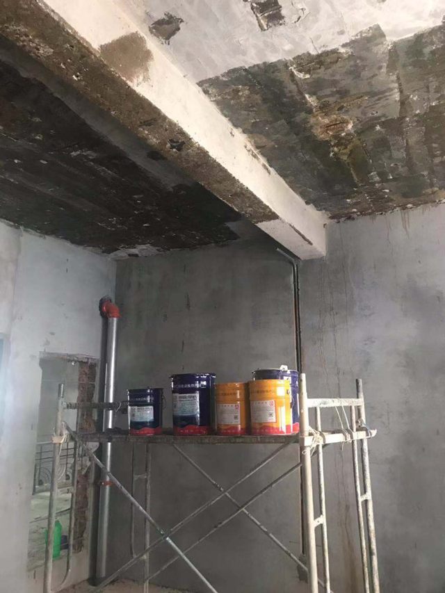 瓷砖胶和玻璃胶的区别，，，，，粘瓷砖还得CC宝瓷砖胶